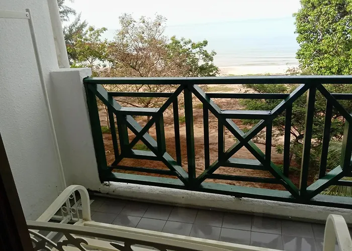 Apartment Islam Bayu Beach Pd
